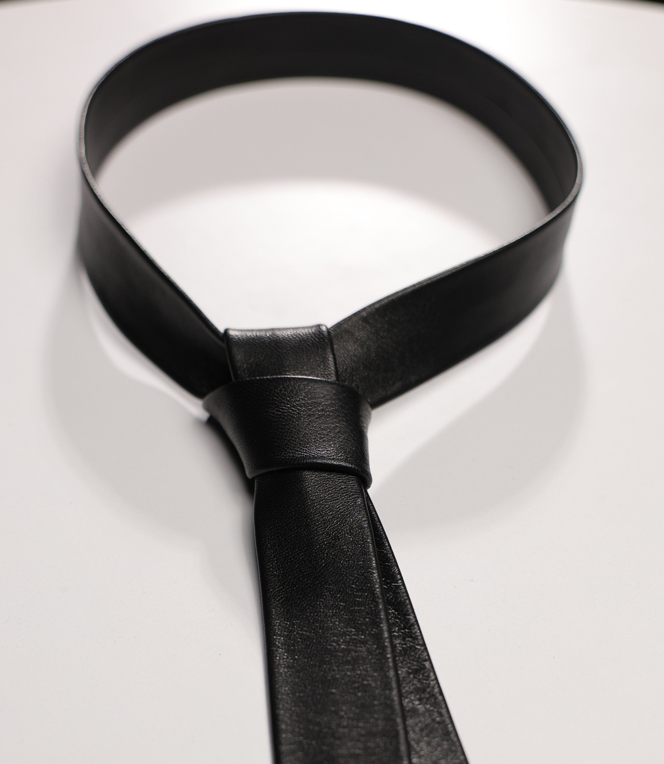 Genuine Leather Skinny Necktie: Vintage Style, Gift For Men/women