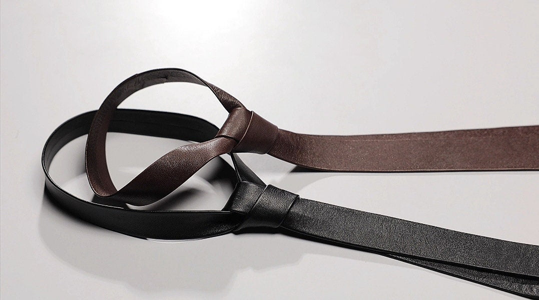 Genuine Leather Skinny Necktie: Vintage Style, Gift For Men/women