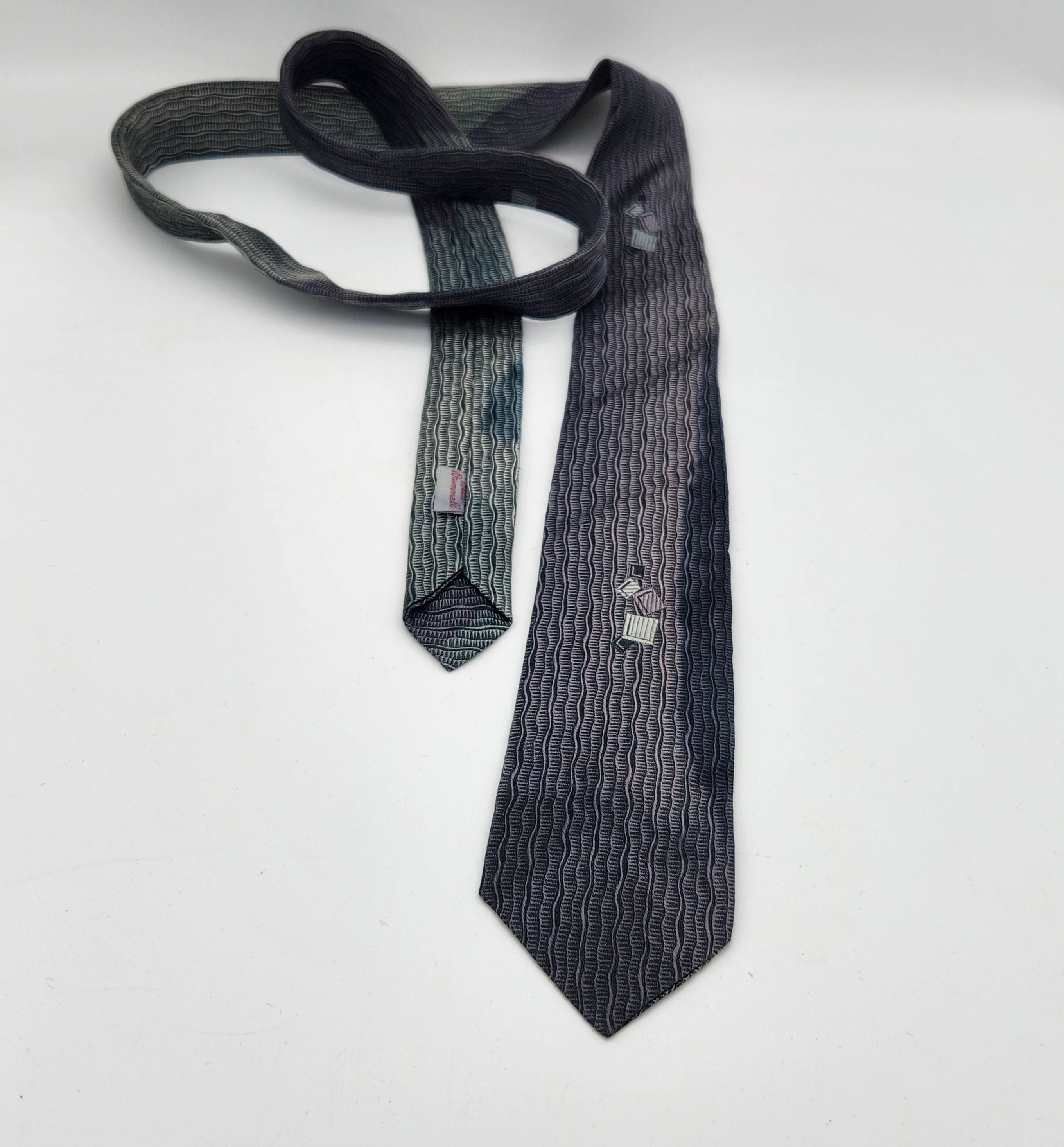 Vintage Silk Skinny Necktie    Gray Textured     Mad Men Style