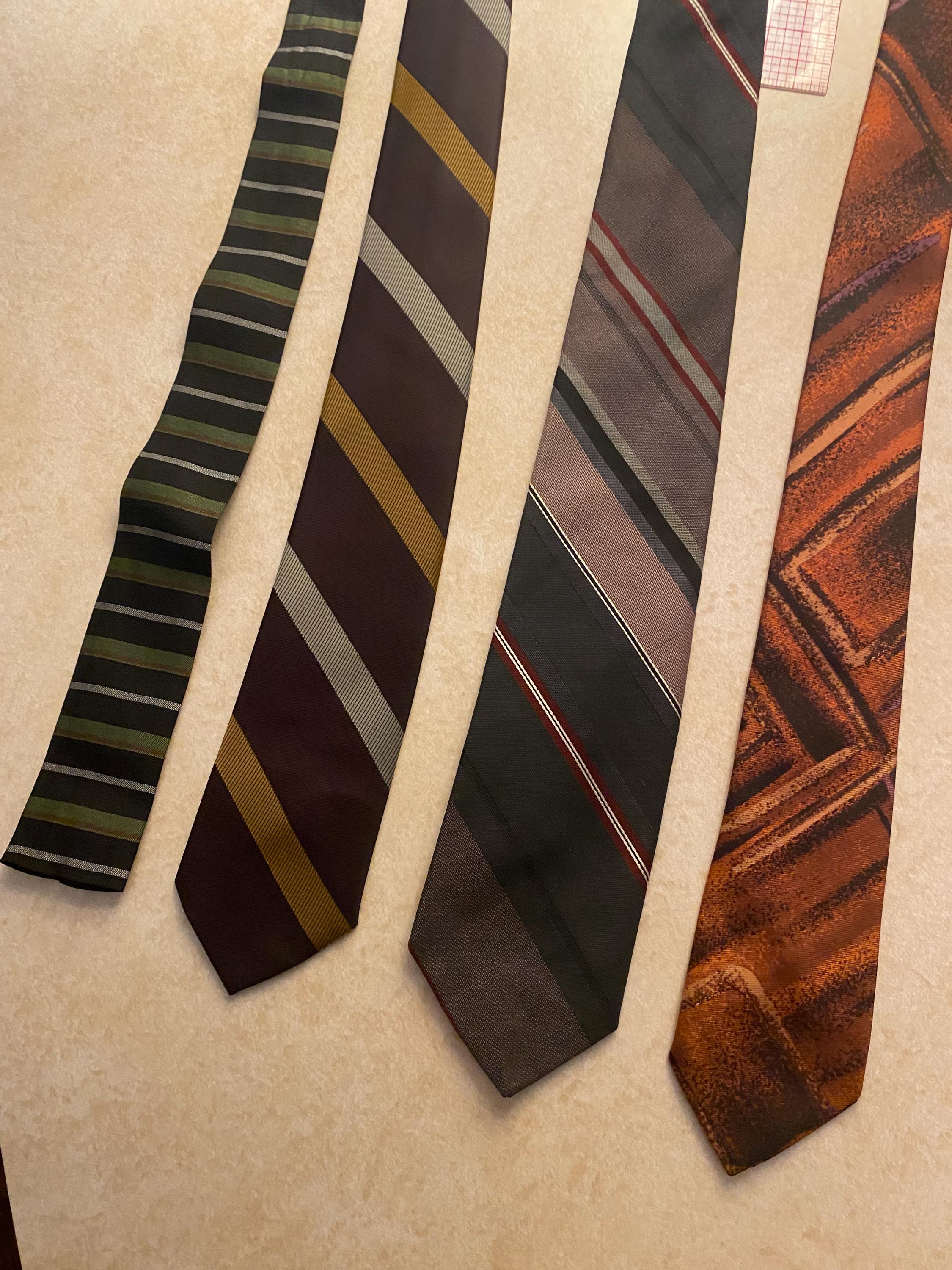Set Of 4 Vintage 1950s 1960s Skinny Striped Patterned Neck Ties