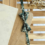 Dark Green Floral Skinny Tie: Rustic Wedding Groomsmen Gift