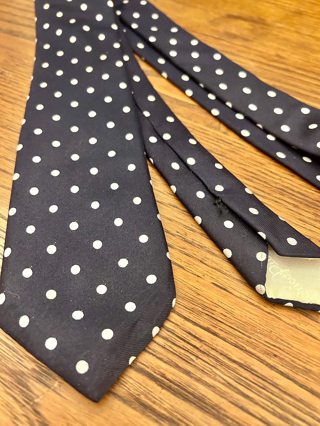Vintage Italian Silk Polka Dot Tie – Federico Dio Navy Slim 3in